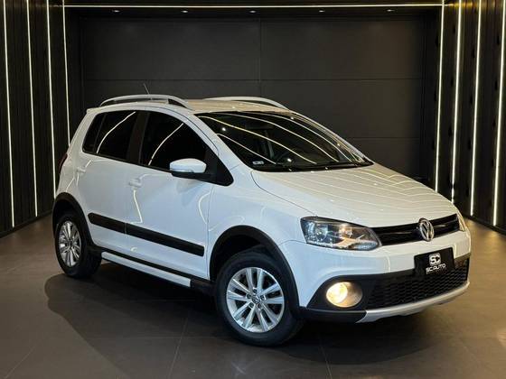 VOLKSWAGEN CROSSFOX 1.6 MI FLEX 8V 4P MANUAL